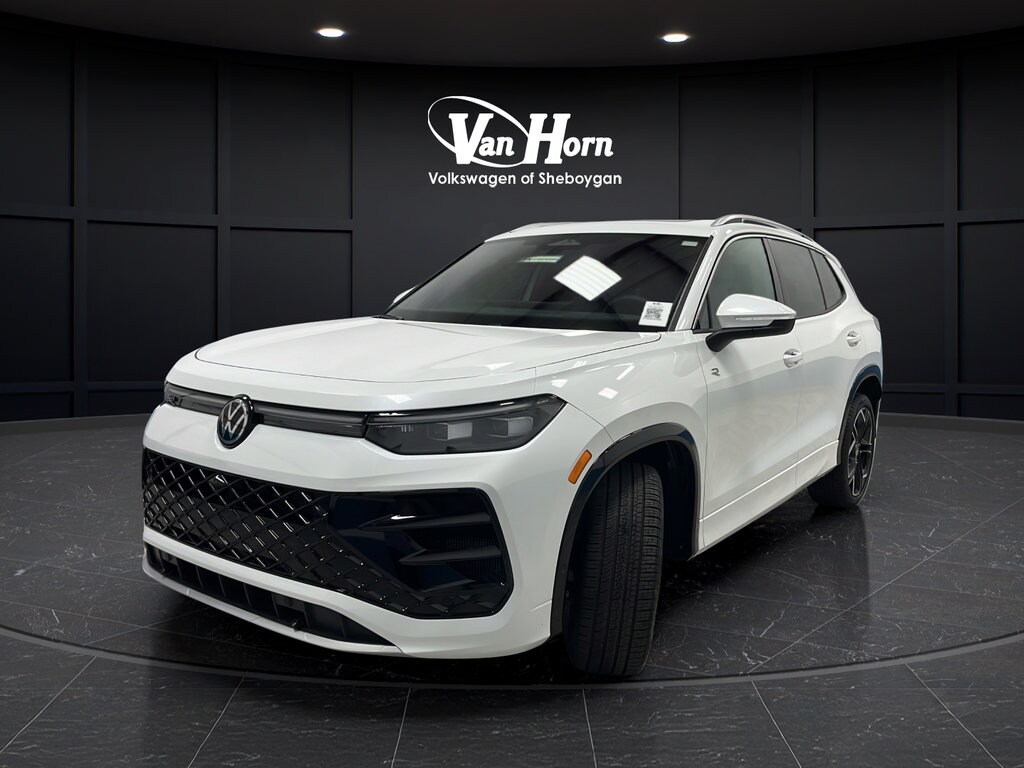 Used 2026 Volkswagen Tiguan SEL R-Line Turbo SUV