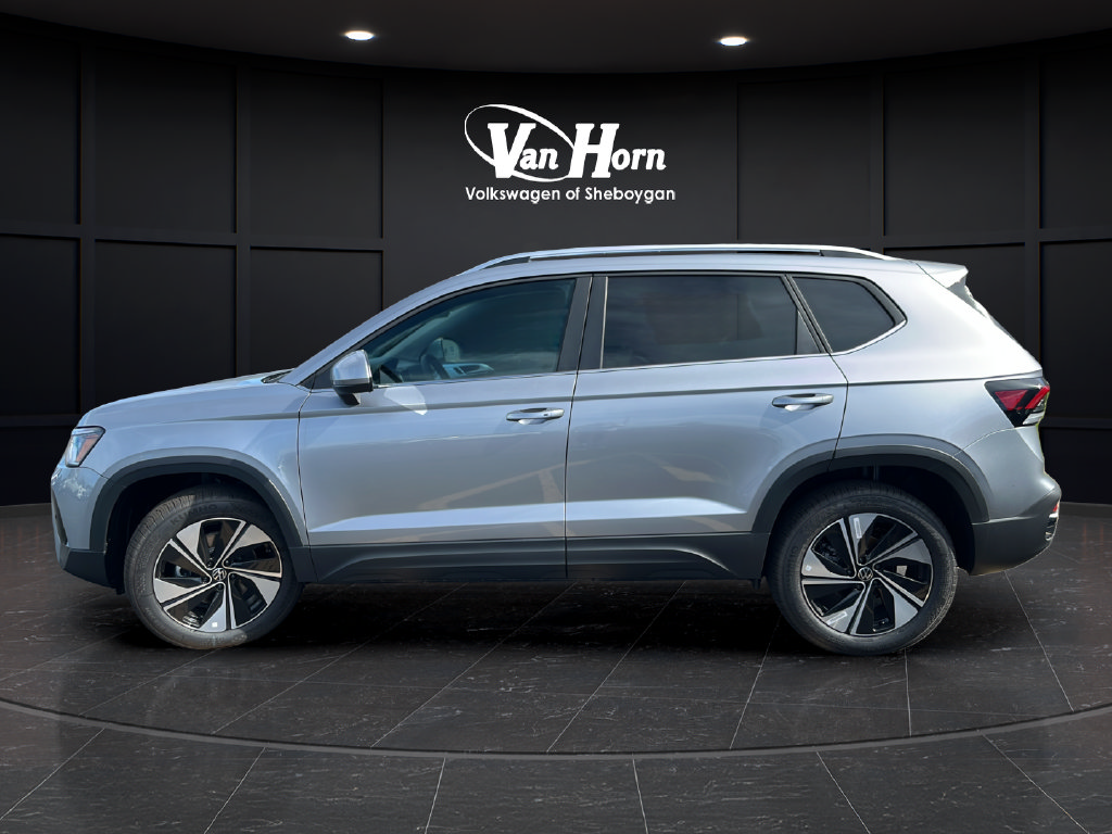 New 2026 Volkswagen Taos SE SUV