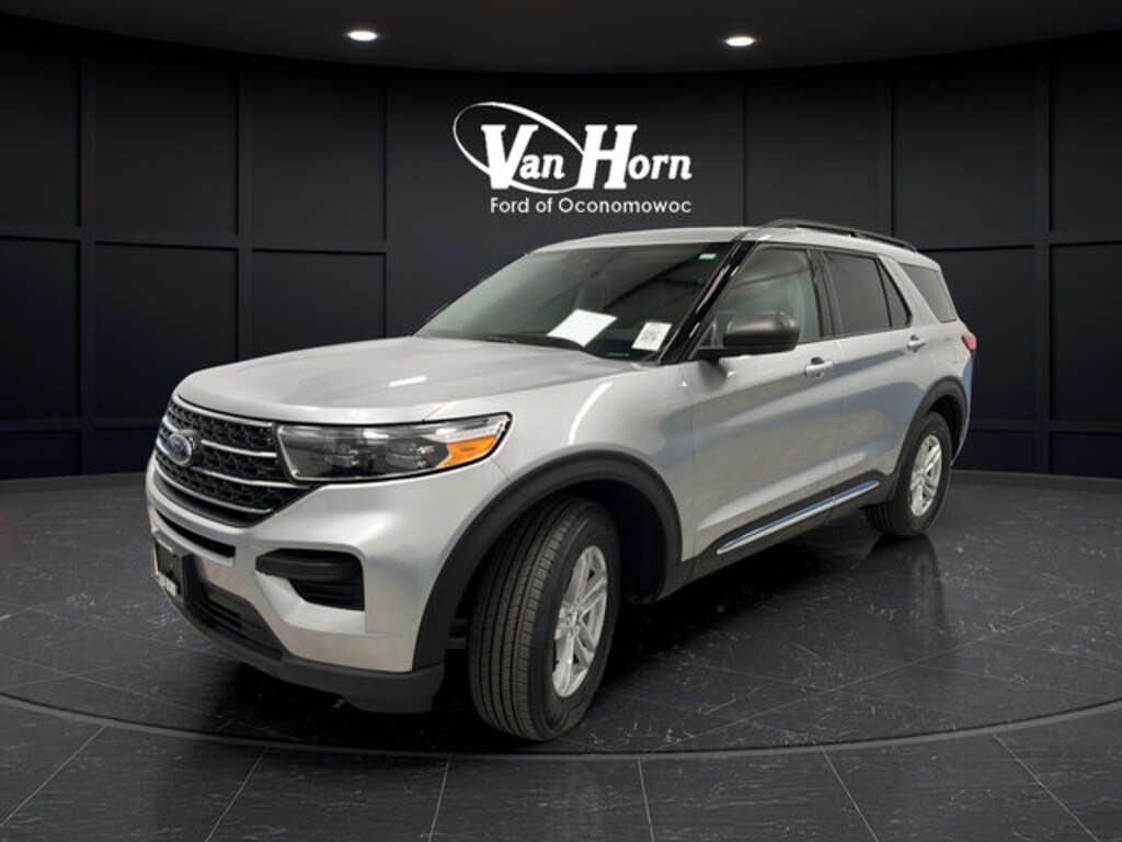 Used 2024 Ford Explorer XLT SUV