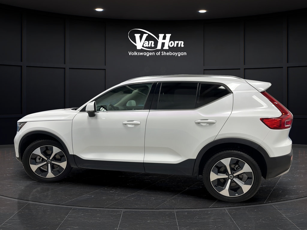 Used 2023 Volvo XC40 Plus Bright Theme SUV