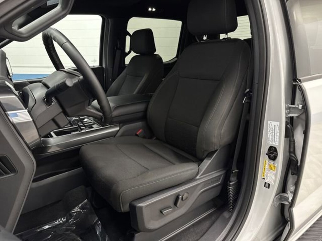 Used 2023 Ford F-150 XLT Truck SuperCrew Cab