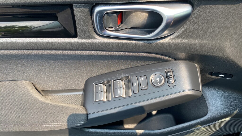 2024 Honda Civic EX - Photo 21