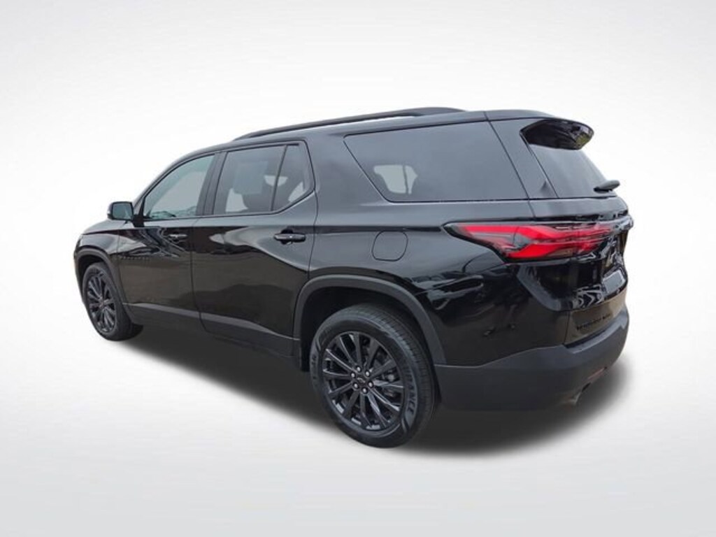Used 2023 Chevrolet Traverse RS SUV
