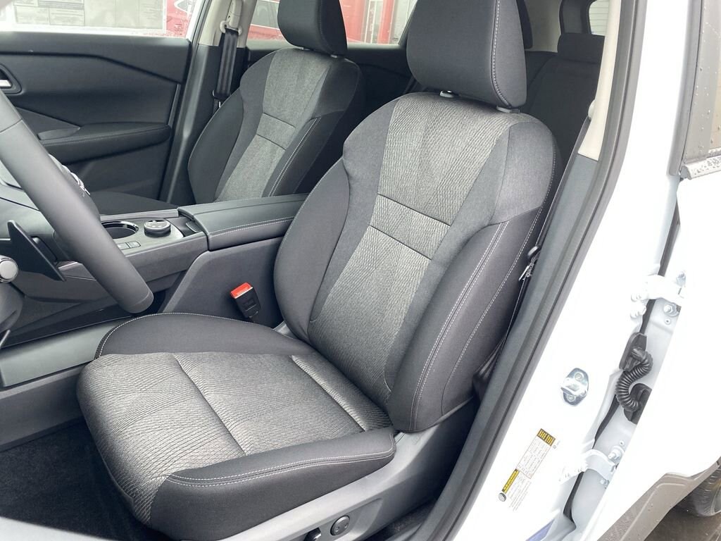 New 2026 Nissan Rogue SV SUV