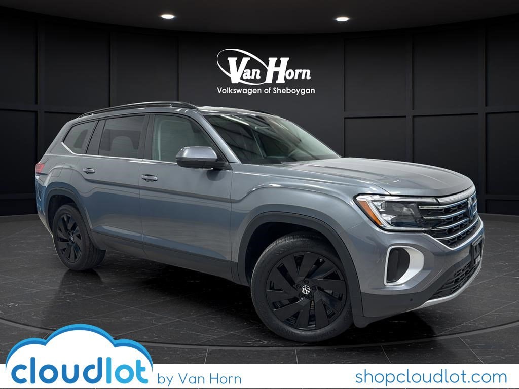 Used 2025 Volkswagen Atlas 2.0T SE w/Technology SUV