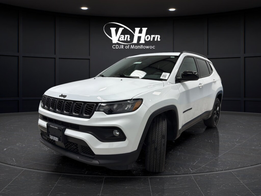 Used 2025 Jeep Compass Latitude SUV