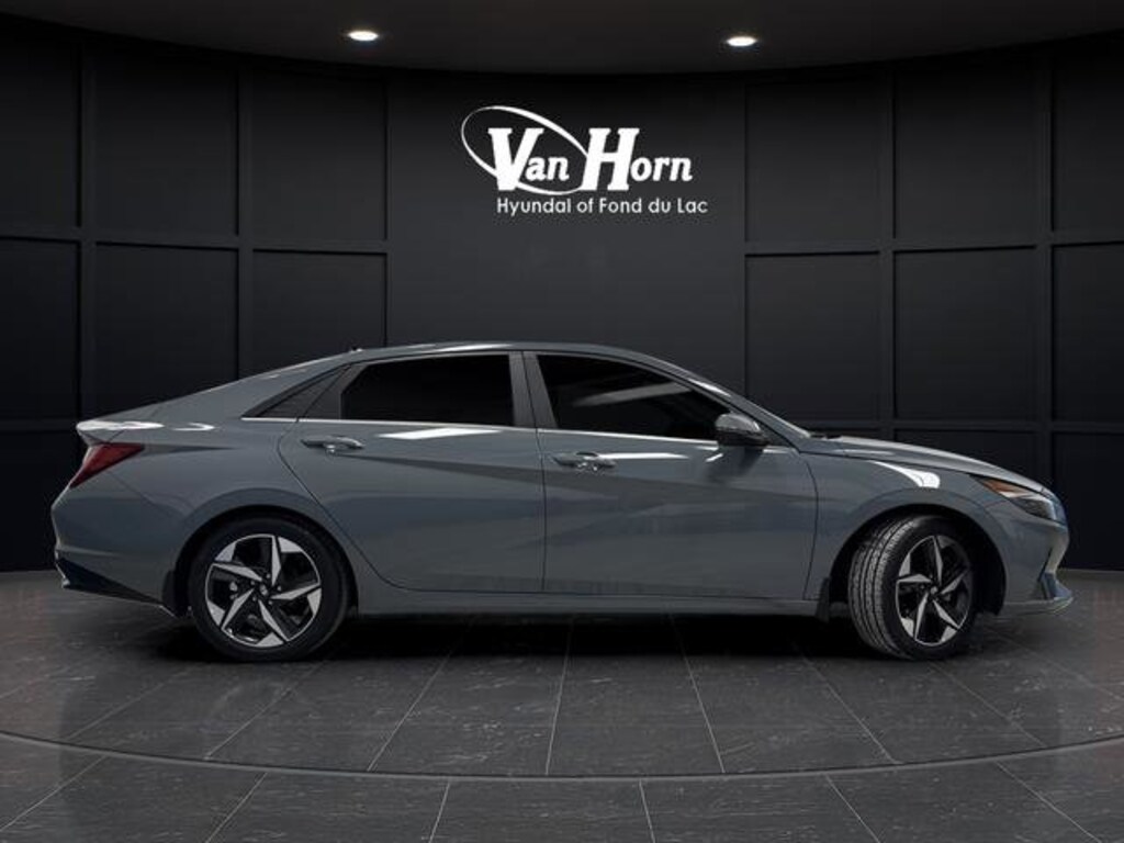 Used 2023 Hyundai Elantra Hybrid Limited Sedan
