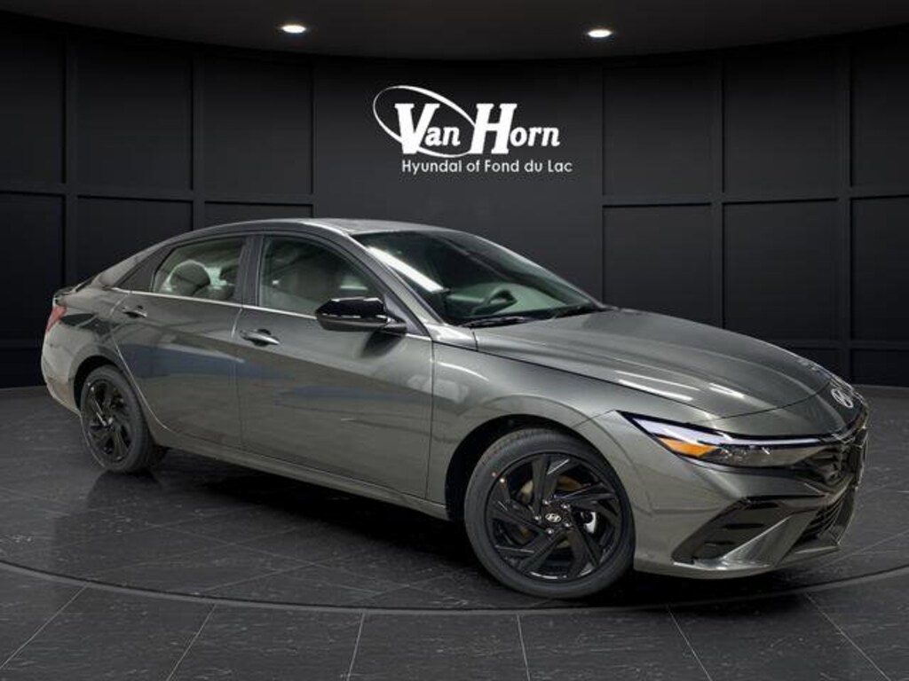 New 2026 Hyundai Elantra SEL Sport Premium Sedan