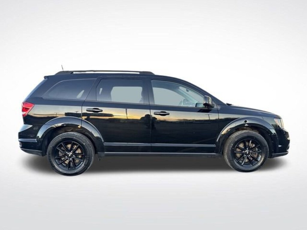 Used 2019 Dodge Journey SE SUV