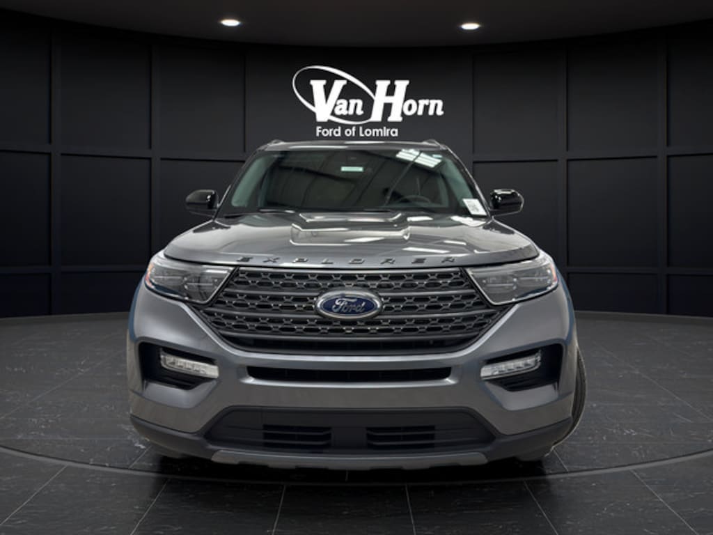 Used 2024 Ford Explorer XLT SUV