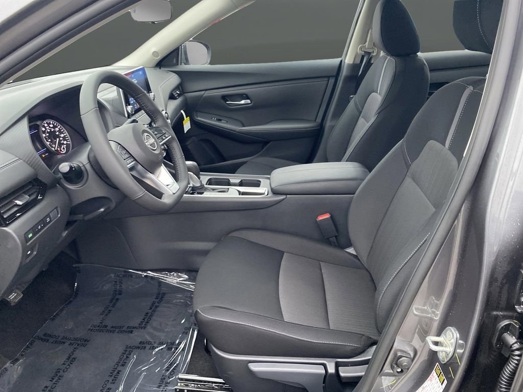 New 2025 Nissan Sentra SV Sedan