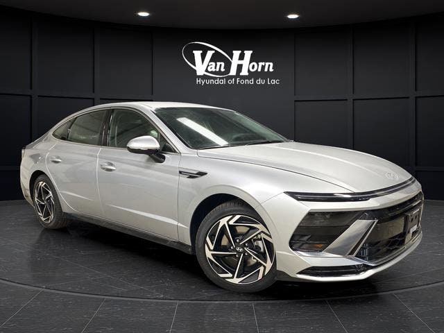 2026 Hyundai Sonata SEL AWD's photo