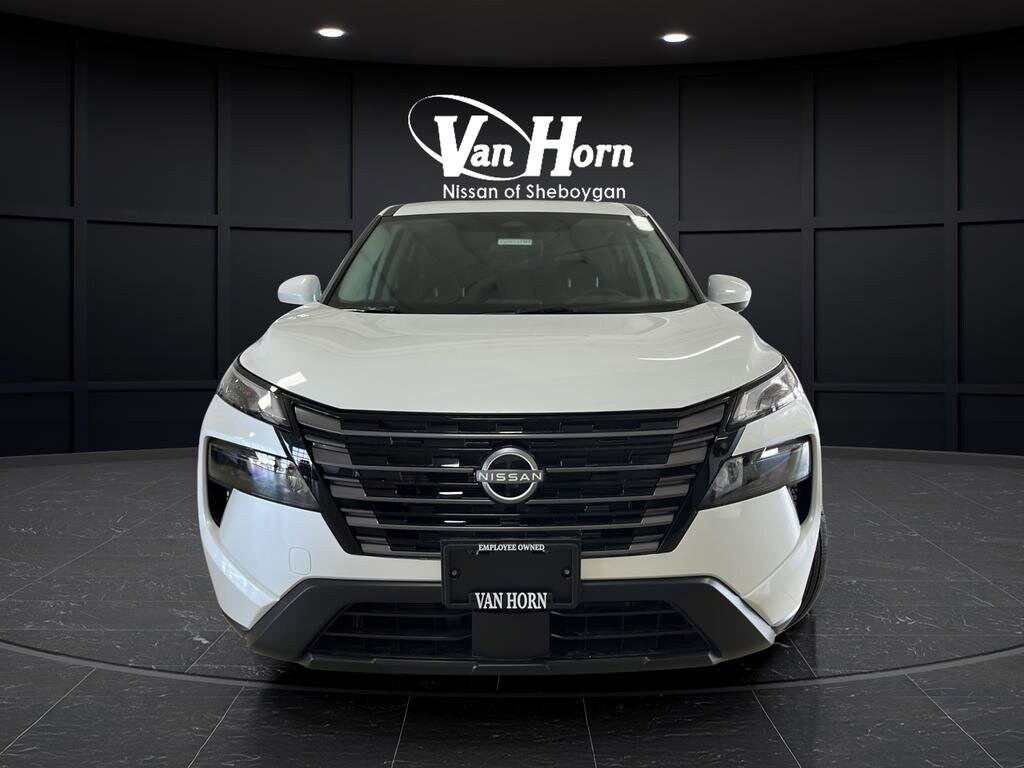 New 2026 Nissan Rogue SV SUV