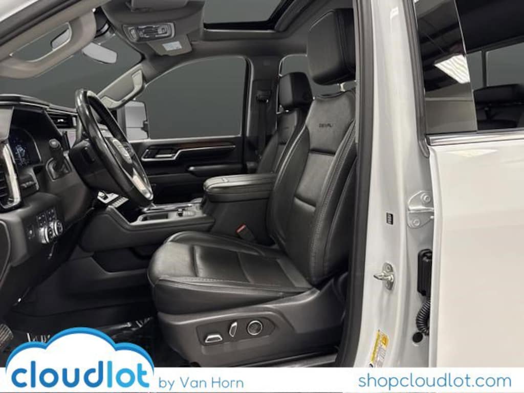 Used 2025 GMC Sierra 2500HD Denali Truck Crew Cab