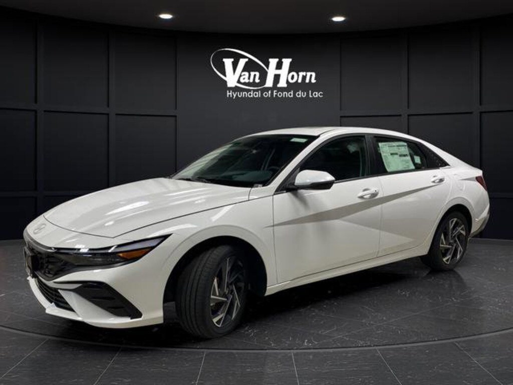 New 2026 Hyundai Elantra Limited Sedan