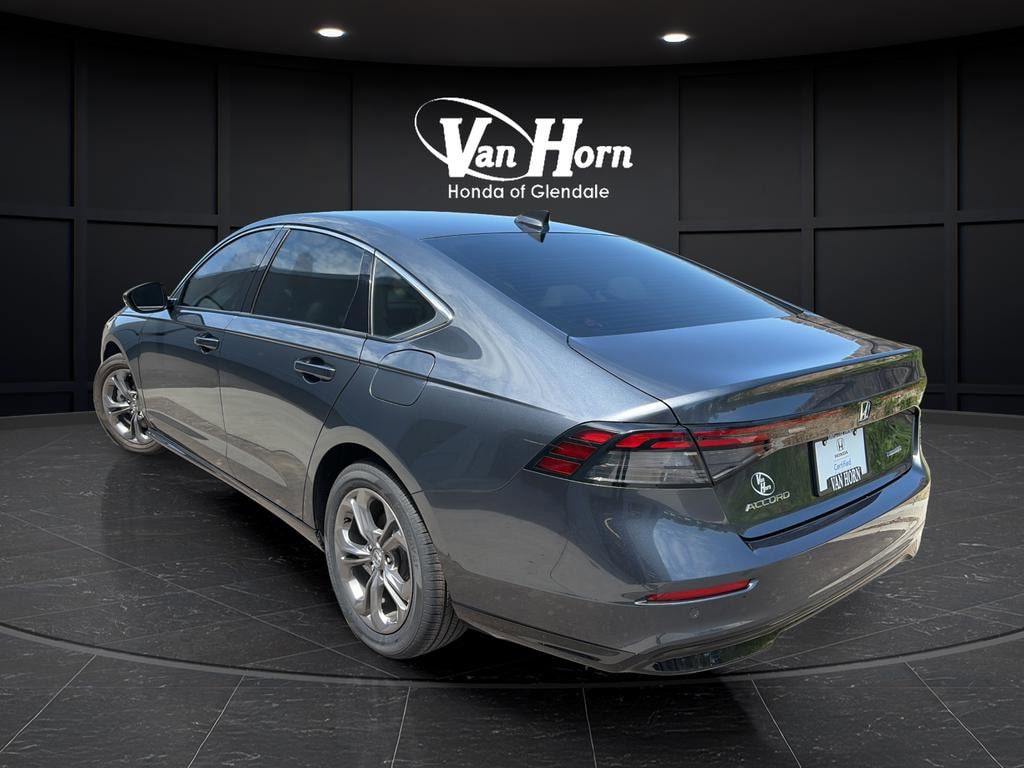 2023 Honda Accord Hybrid EX-L - Photo 5