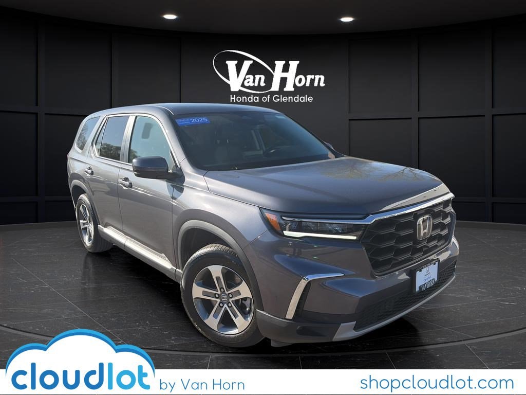 2025 Honda Pilot EX-L AWD's photo