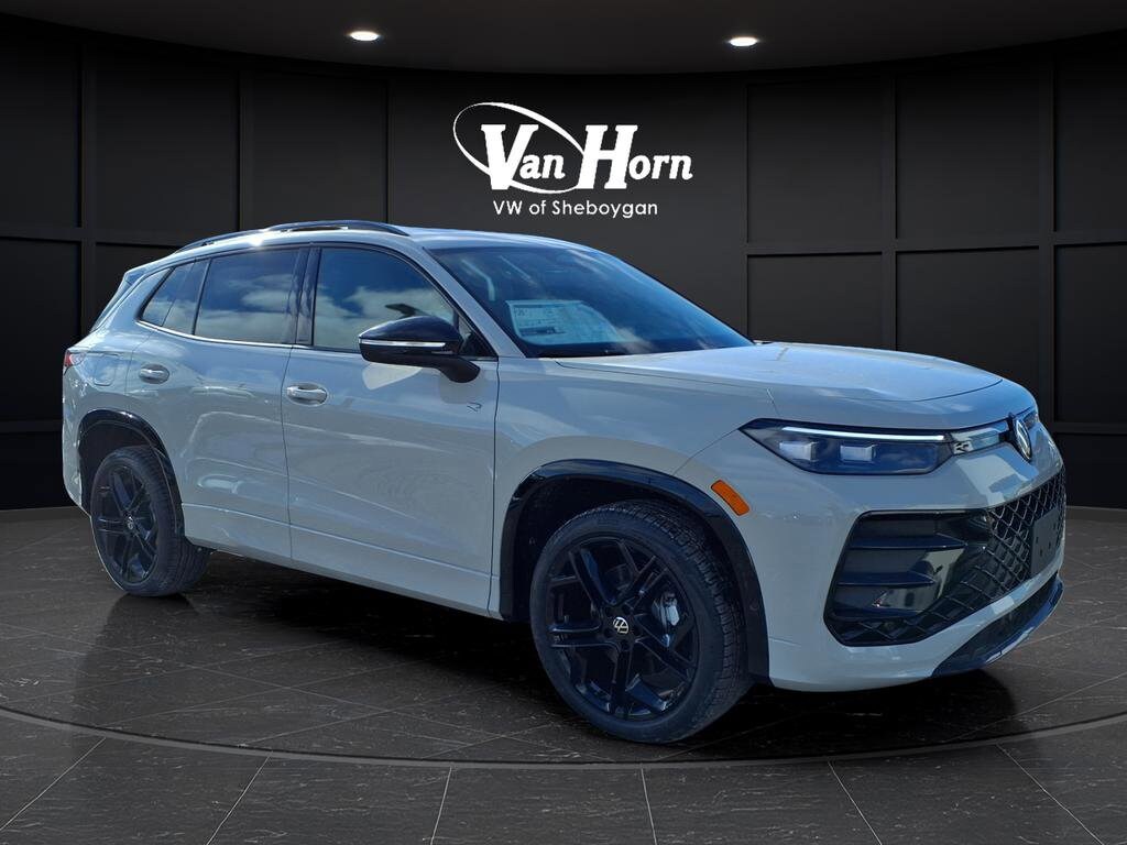 New 2026 Volkswagen Tiguan SE R-Line Black SUV