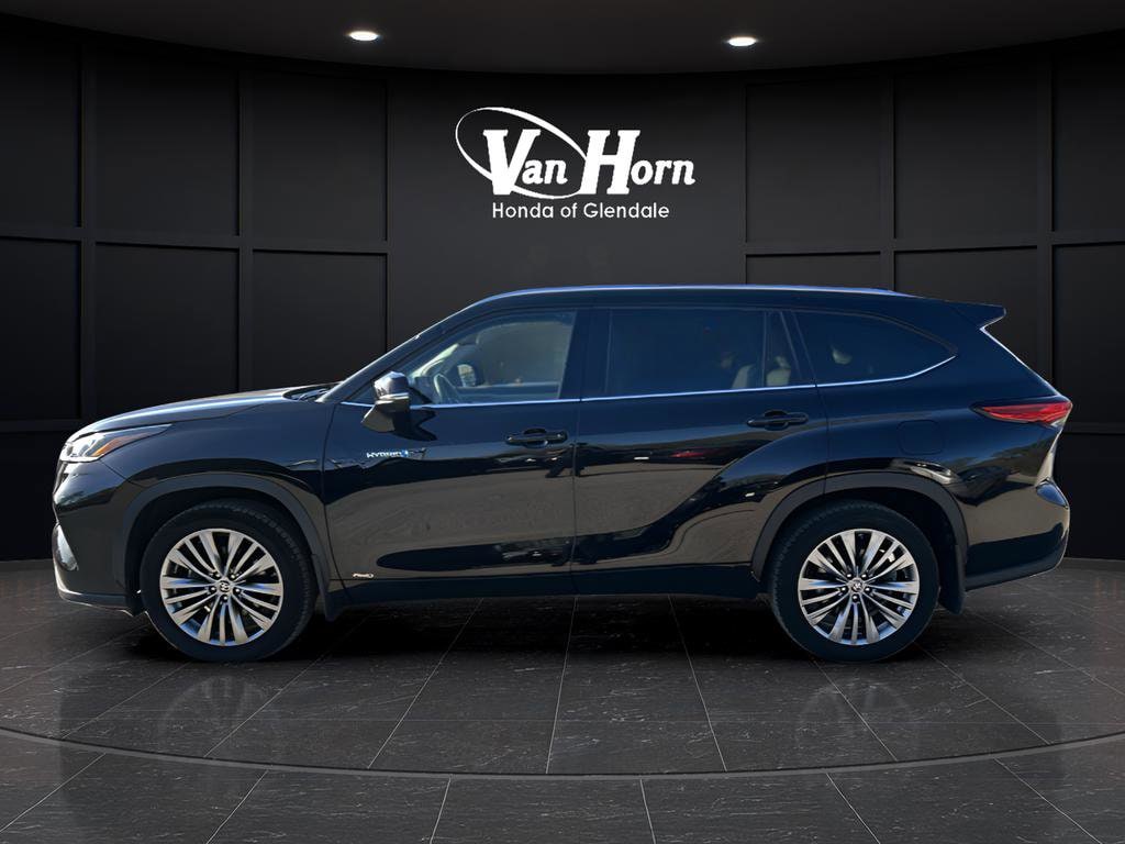 Used 2021 Toyota Highlander Hybrid Platinum SUV