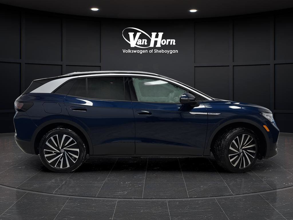 Used 2023 Volkswagen ID.4 PRO S PLUS with VIN 1V2JNPE88PC052805 for sale in Sheboygan, WI