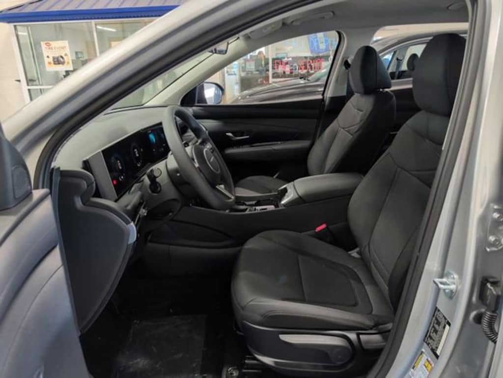 New 2026 Hyundai Tucson SE SUV