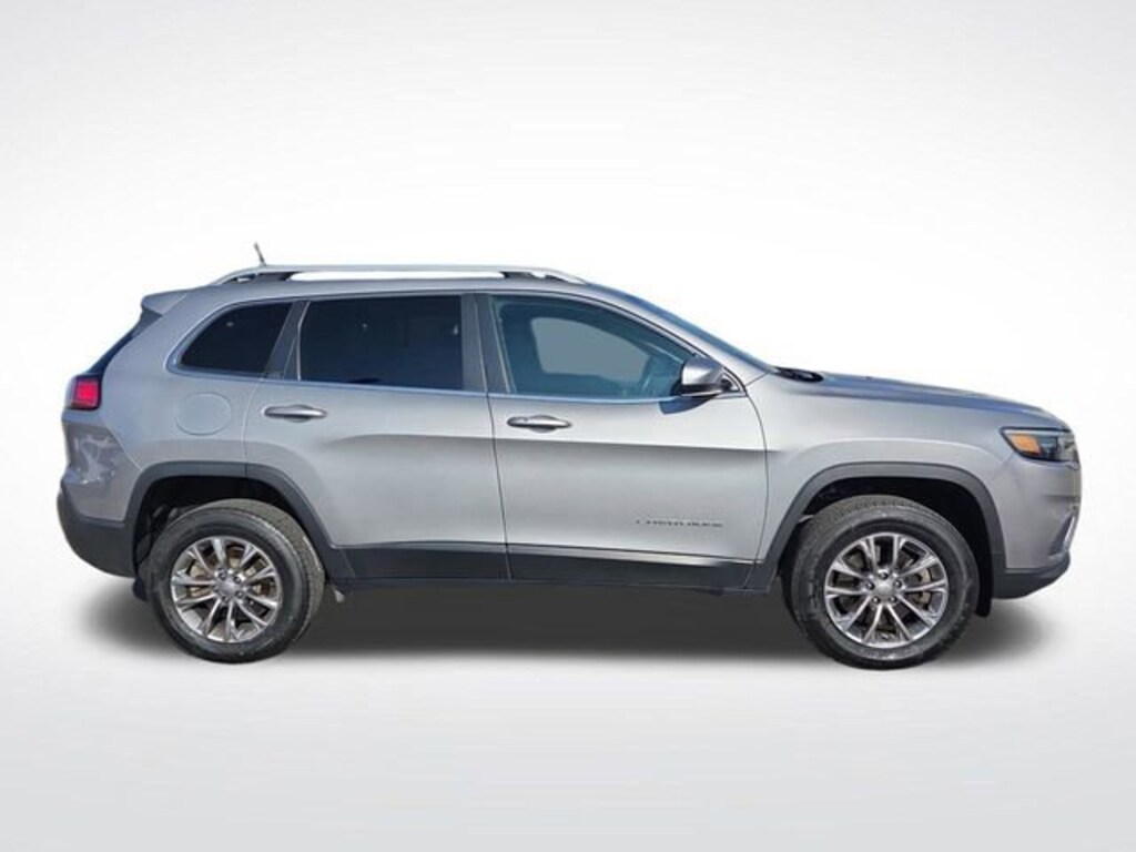 Used 2019 Jeep Cherokee Latitude Plus SUV
