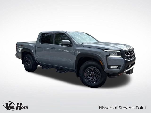 2025 Nissan Frontier PRO-4X's photo