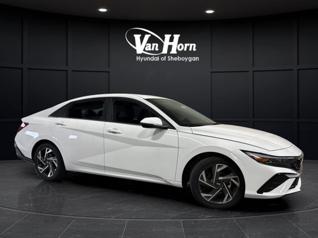 New 2026 Hyundai Elantra Limited Sedan
