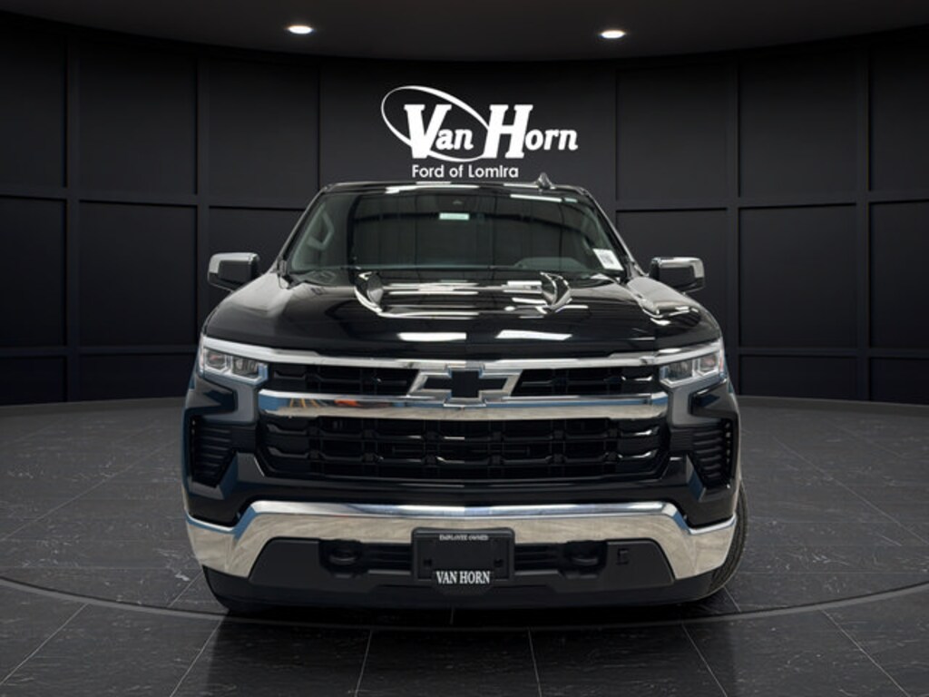 Used 2023 Chevrolet Silverado 1500 LT Truck Crew Cab