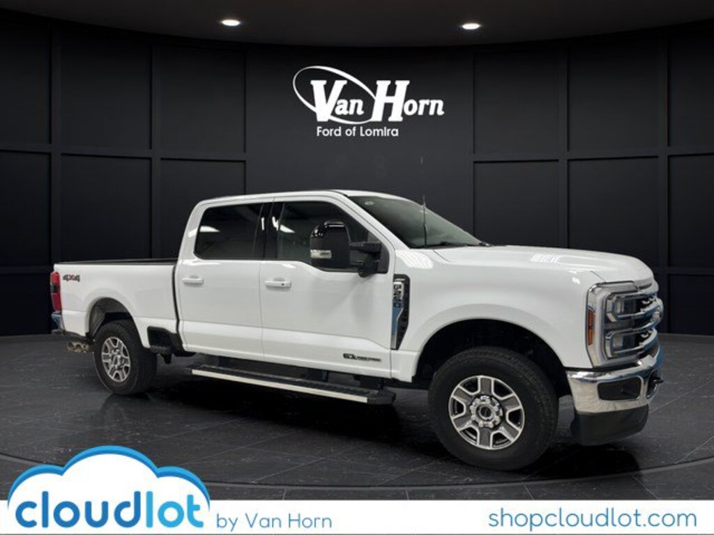 Used 2026 Ford Super Duty F-250 SRW LARIAT Truck Crew Cab