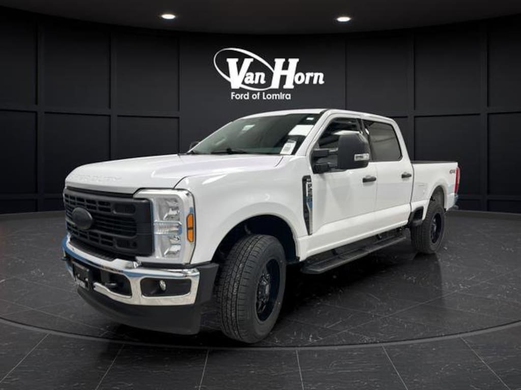 Used 2024 Ford Super Duty F-250 SRW XLT Truck Crew Cab