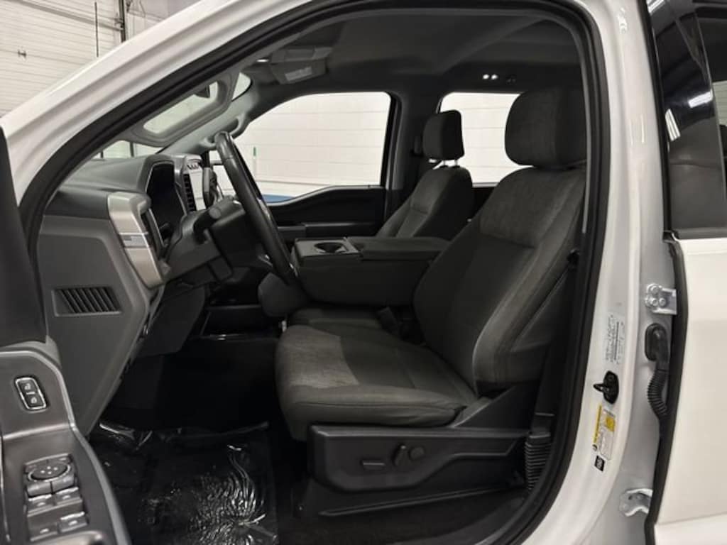 Used 2023 Ford F-150 XLT Truck SuperCrew Cab