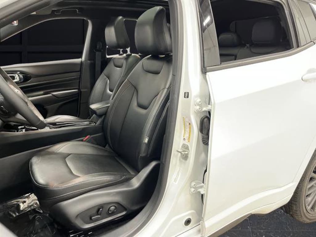 Used 2024 Jeep Compass Limited SUV