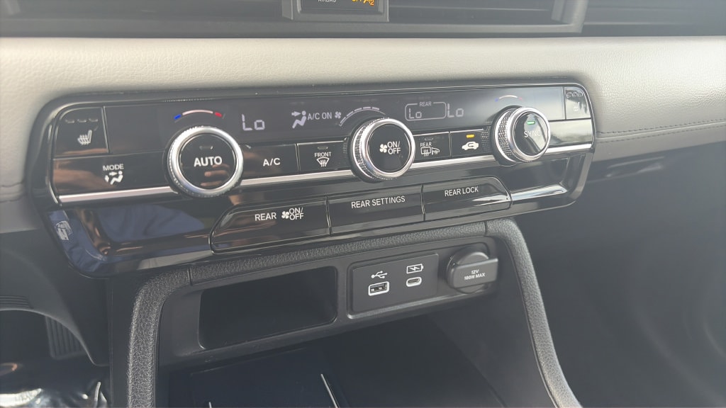 2024 Honda Pilot EX-L - Photo 17