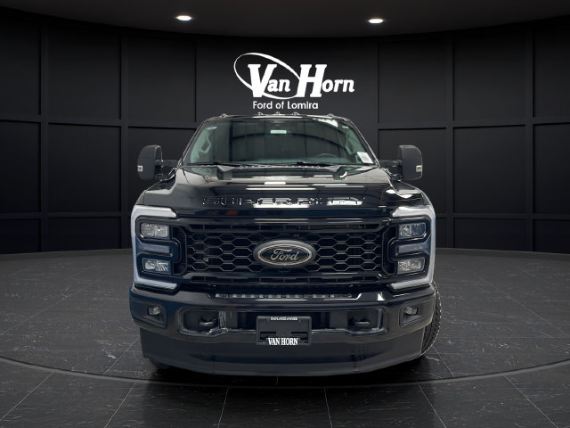 Used 2025 Ford Super Duty F-250 SRW XLT Truck Crew Cab