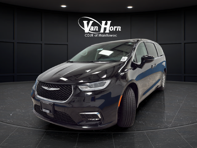 Used 2024 Chrysler Pacifica Touring L Van Passenger Van