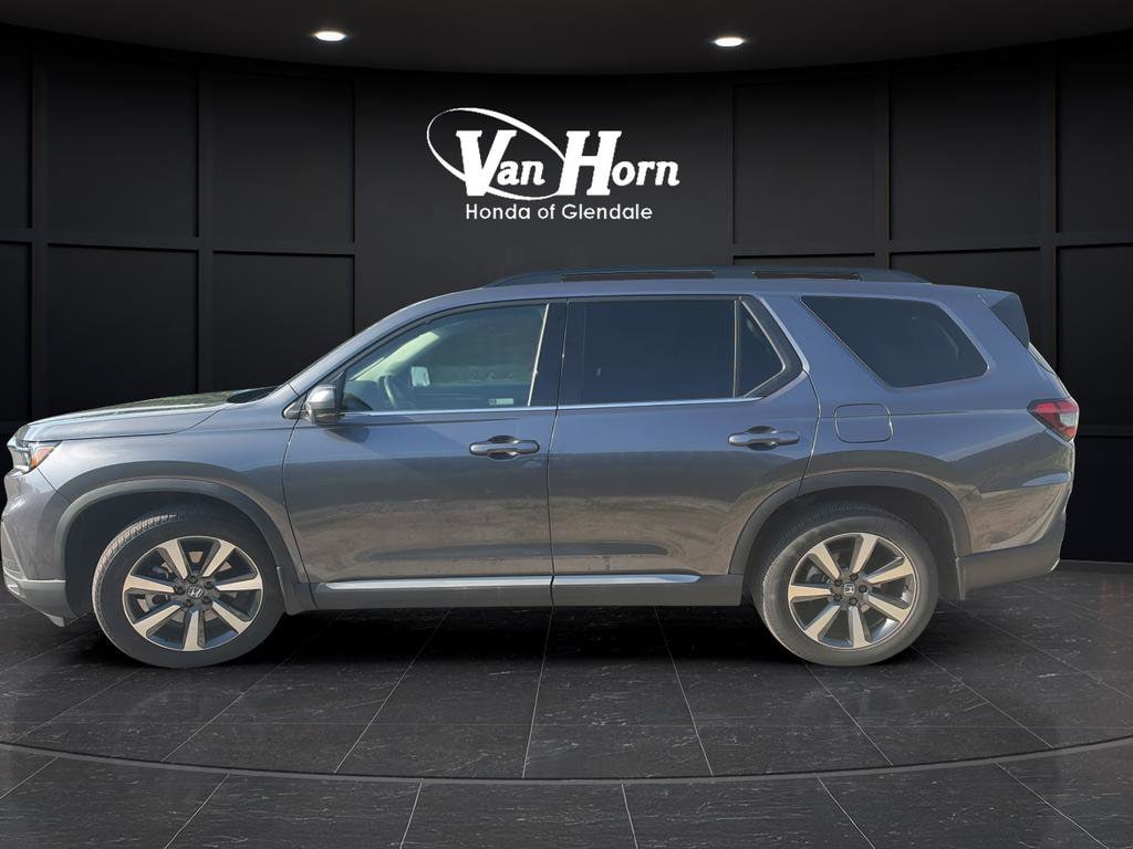 Used 2024 Honda Pilot Touring SUV