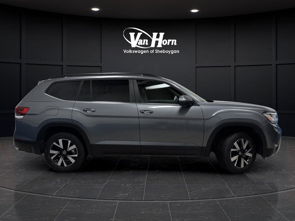 Used 2023 Volkswagen Atlas 3.6L V6 SE w/Technology SUV