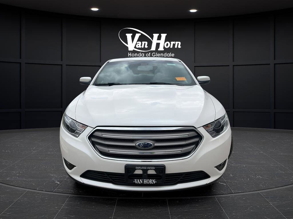 Used 2018 Ford Taurus SEL Sedan