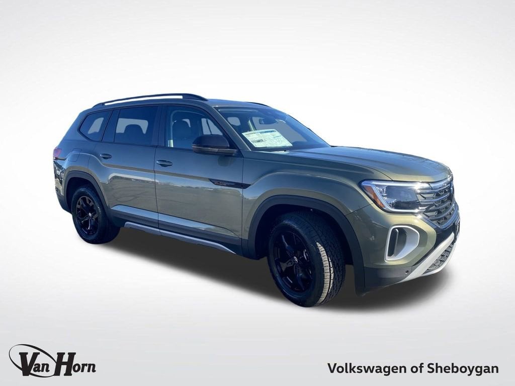 2025 Volkswagen Atlas Atlas Peak Edition's photo