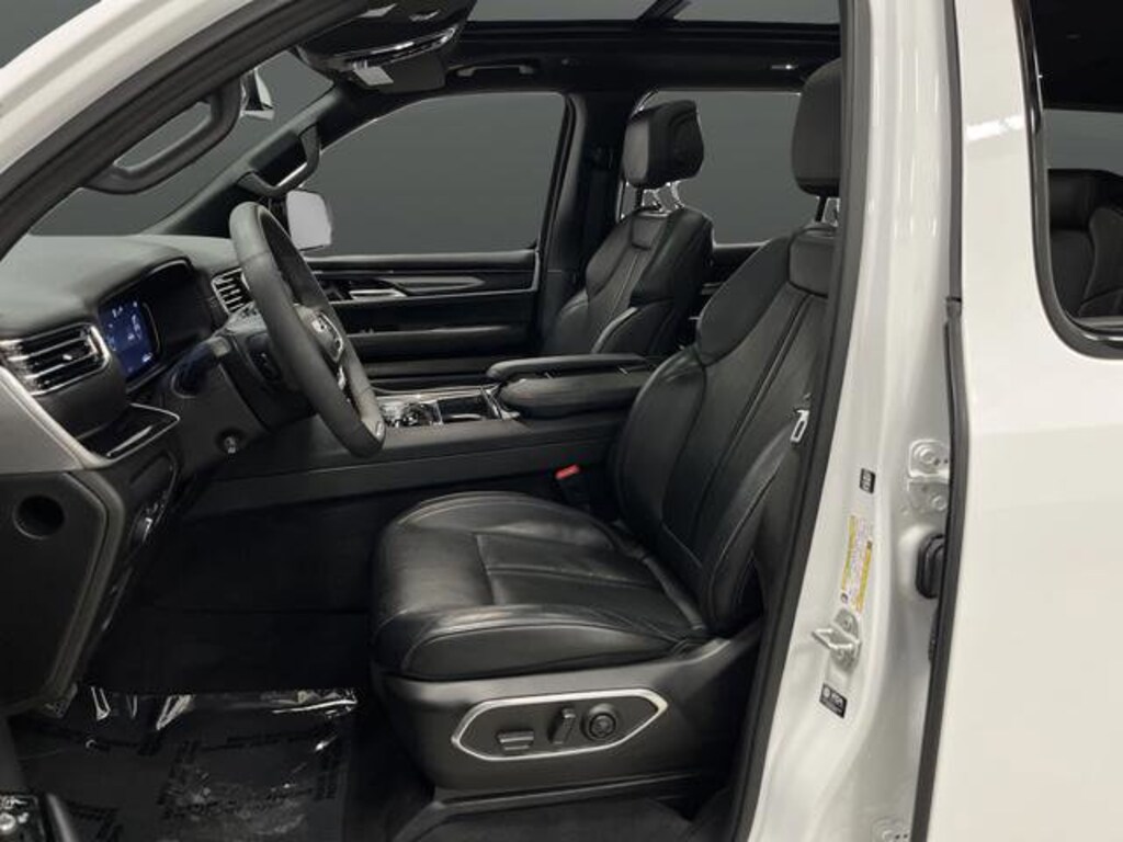 Used 2024 Jeep Wagoneer L SUV