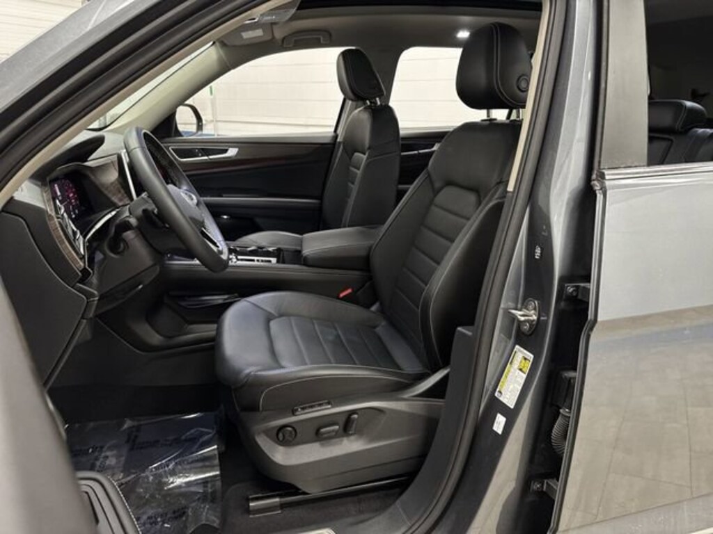 Used 2024 Volkswagen Atlas 2.0T SEL SUV