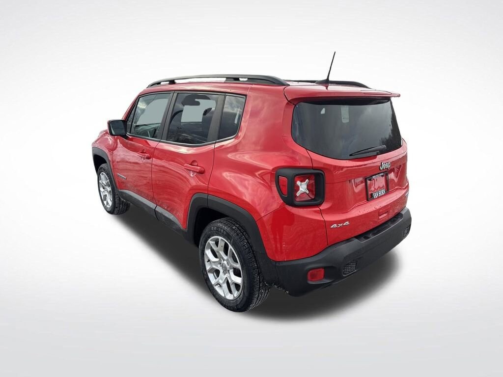 Used 2018 Jeep Renegade Latitude SUV