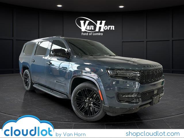2023 Jeep Wagoneer L Series II Carbide's photo