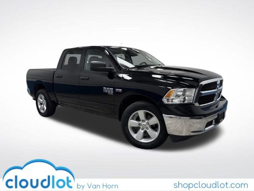 Used 2022 Ram 1500 Classic SLT Truck Crew Cab