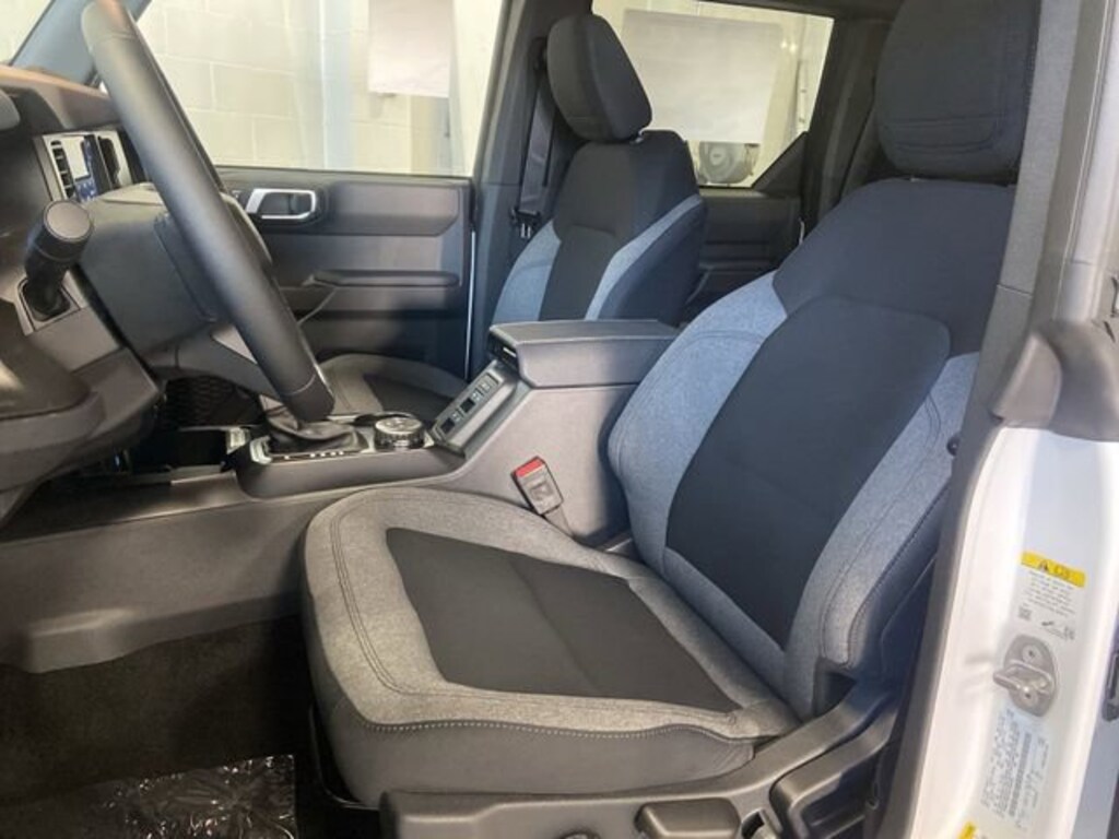 New 2025 Ford Bronco Big Bend SUV