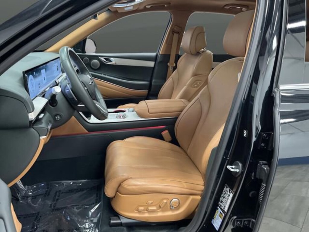 Used 2025 Genesis GV80 Advanced SUV