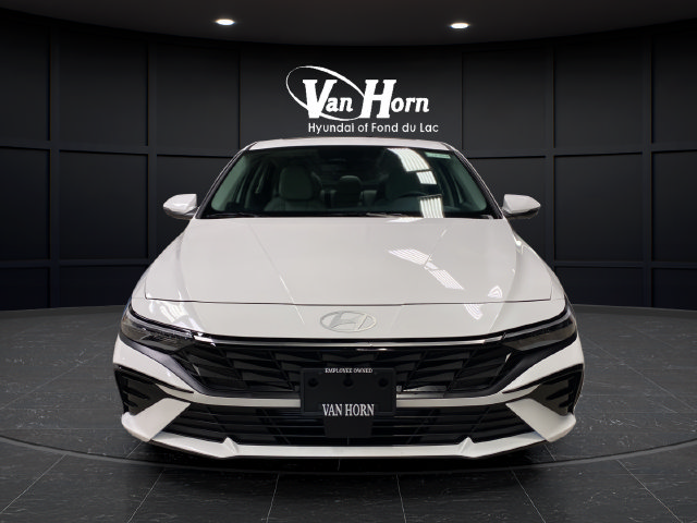 New 2026 Hyundai Elantra Limited Sedan