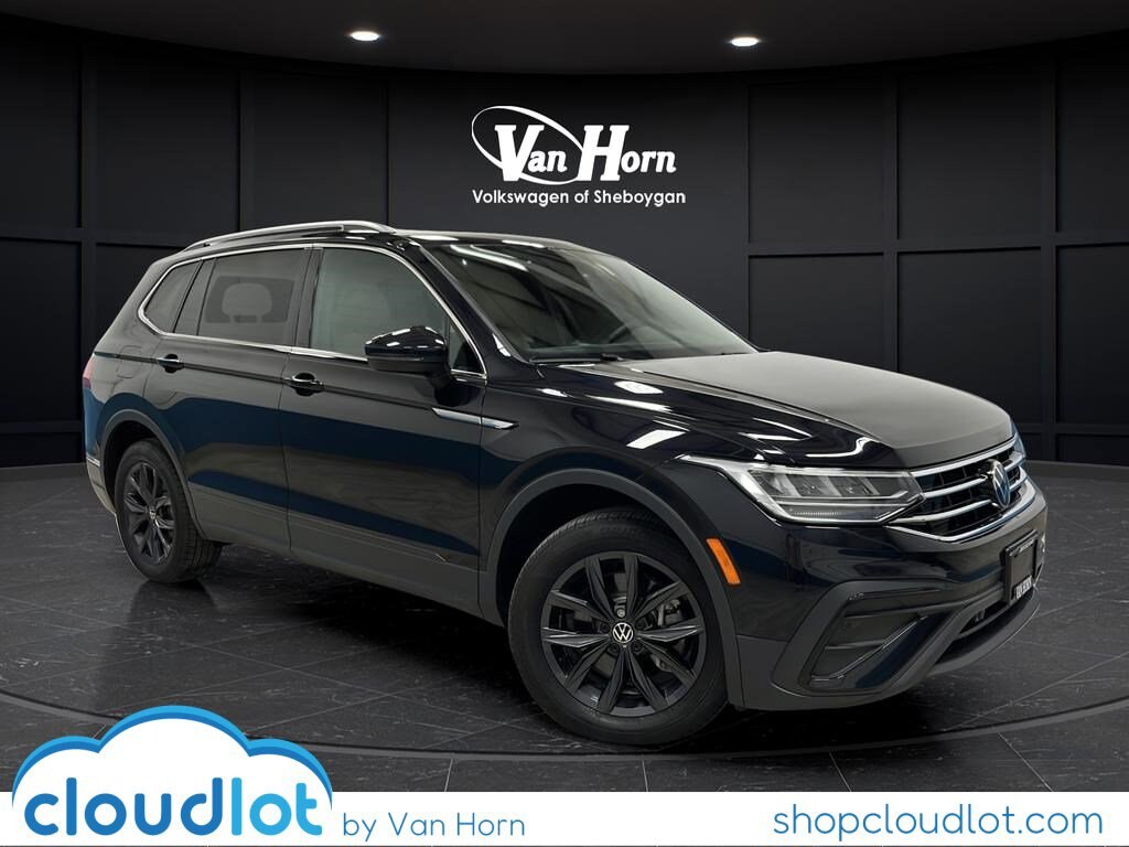 Used 2024 Volkswagen Tiguan SE SUV