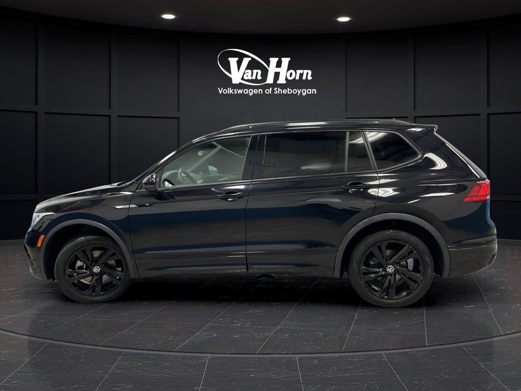 Used 2024 Volkswagen Tiguan SE R-Line Black SUV